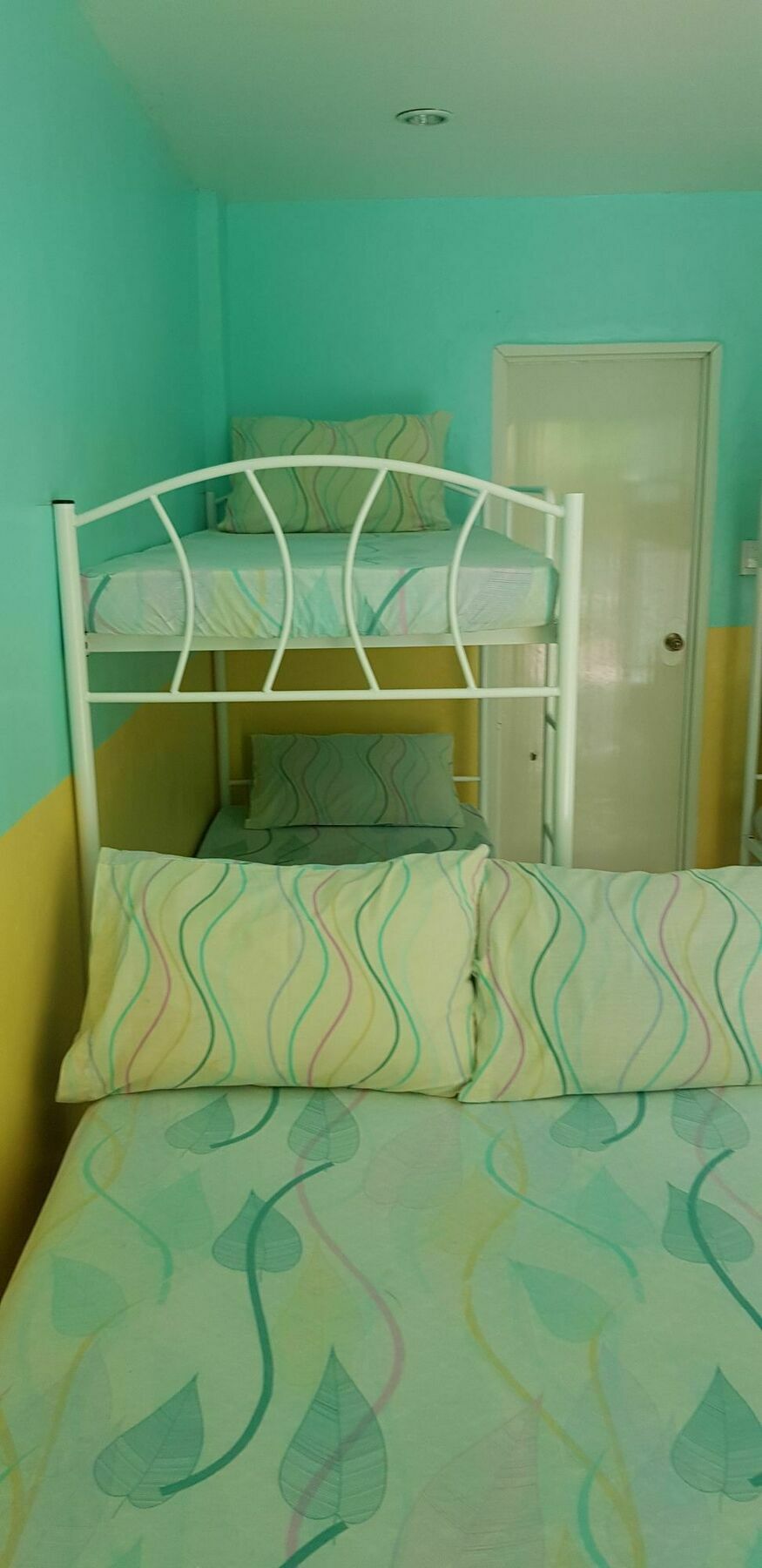Mother Teresa Rooms And Restaurant Oslob Εξωτερικό φωτογραφία