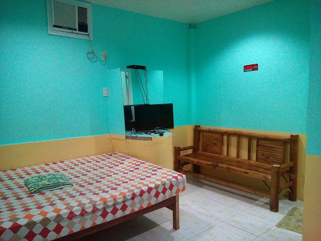 Mother Teresa Rooms And Restaurant Oslob Εξωτερικό φωτογραφία