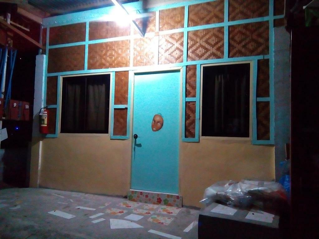 Mother Teresa Rooms And Restaurant Oslob Εξωτερικό φωτογραφία