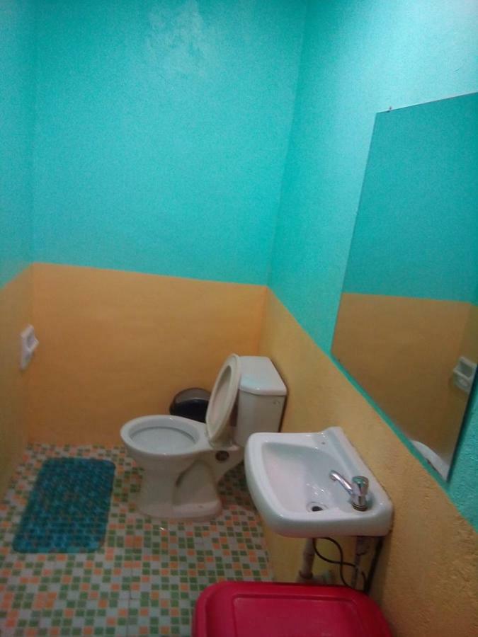 Mother Teresa Rooms And Restaurant Oslob Εξωτερικό φωτογραφία